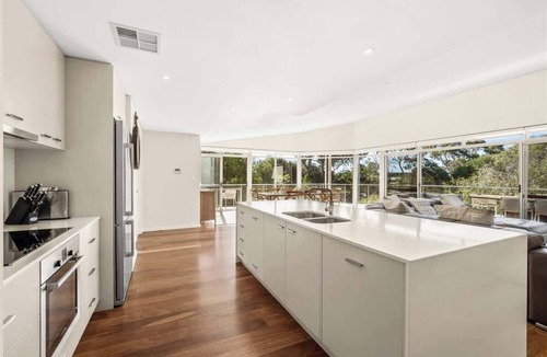 Eagle Bay Apartment | Casa Indigo Modern Bushland Retreat by the Sea