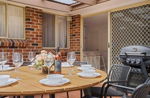 Old Erowal Bay House | Casa LuCe by Experience Jervis Bay