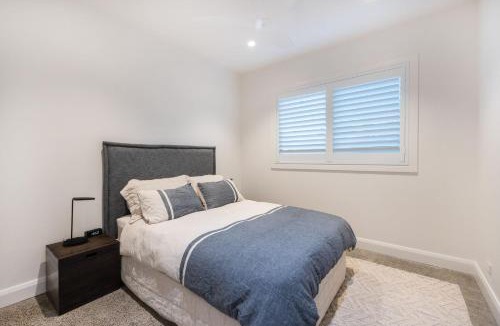 Narrawallee Apartment | Casa Narra - Ground-level Apartment