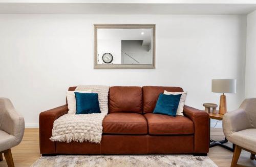 North Coogee House | Casa Tranquilla - Short Walk to North Coogee Beach