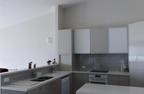 Batehaven Apartment | Caseys Beach Retreat