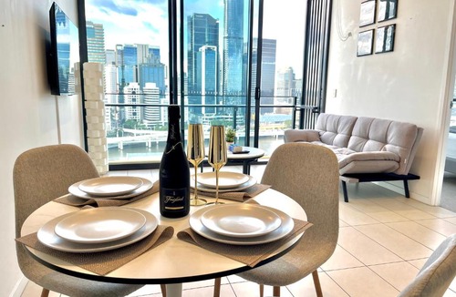 South Brisbane Apartment | CASSA BCT - River-View Apartments Managed by The Cassa