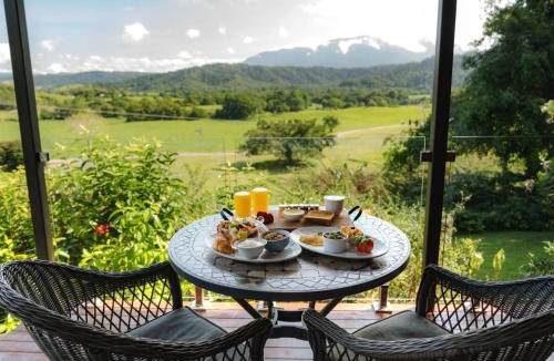 Upper Daintree Ski Chalet | Cassowary Falls Gateway Daintree