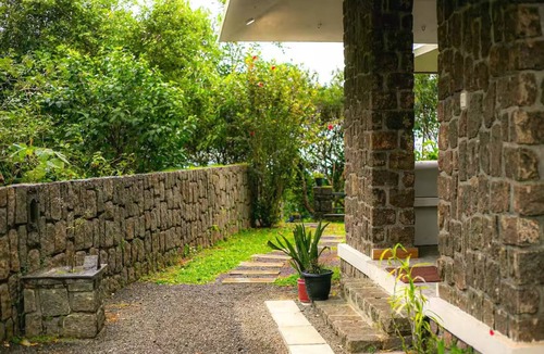 Vagamon House | Castle of Stones