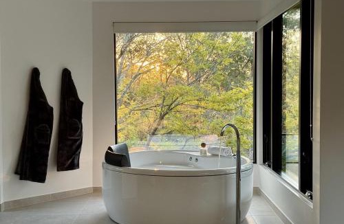 Mount View Villa | Cedars Mount View (Adults Only)