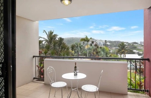 Yeppoon Apartment | CENTRAL MODERN APARTMENT