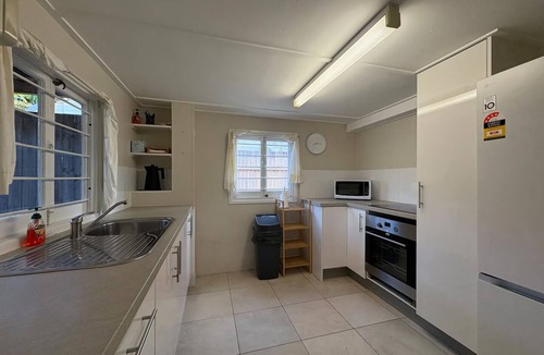 Bungalow House | Central Peaceful Apartment