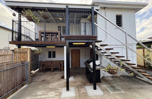 Bungalow House | Central Peaceful Apartment