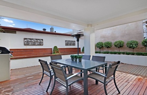 Warrnambool House | Central Warrnambool Townhouse