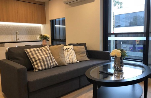 Balwyn Apartment | Centrally located Balwyn Apartment