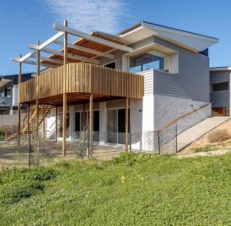 Port Willunga House | Cerulean - Port Willunga - C21 SouthCoast Holidays