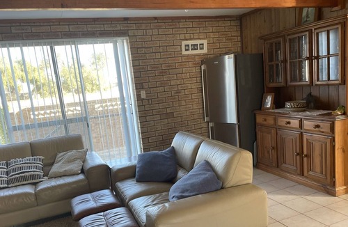 Cervantes House | Cervantes Hide Away - 10 min walk to beach