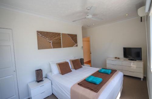 Arcadia Apartment | ChampagneFour