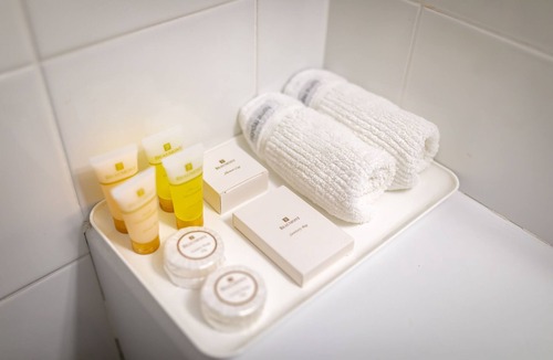 Singleton Hotel | Charbonnier Motor Inn