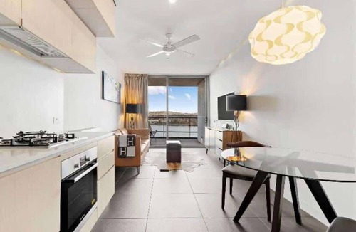 City West Apartment | Charming 1-Bedroom Apartment with Lake Views