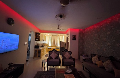Siolim Apartment | Charming 2-bedroom apartment in wonderful Oshal with WiFi, AC