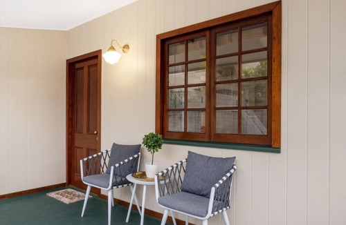 Highgate Hill House | Charming 3BR Inner-City Haven @Highgate Hill