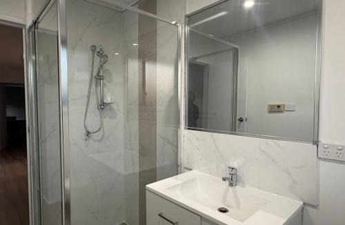 Notting Hill House | Charming cottage-style B&B in the heart of Monash