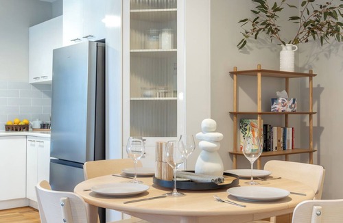 North Adelaide Apartment | Charming Executive Abode | North Adelaide | 5 mins to Adelaide Oval