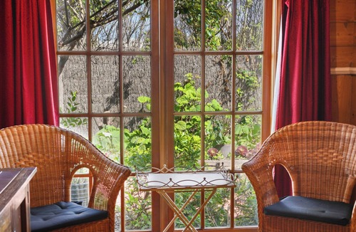 Warrnambool Cottage | Charming Heritage cottage, pet-friendly, walk to beach and coastal attractions