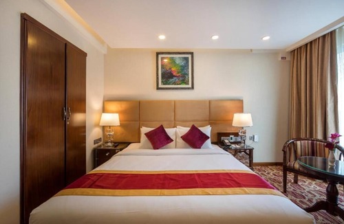 Cox's Bazar Hotel | Chayabithi beach resort