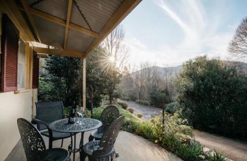 Bright Resort | Chestnut Tree Holiday Units