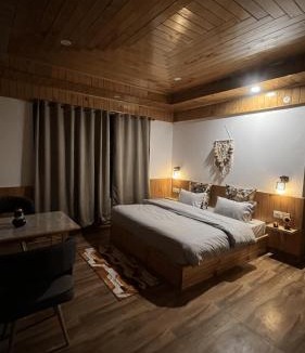Shoja Hostel | Chhaon Stays