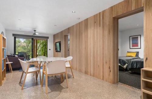 Rye Apartment | Chic Beach Studio