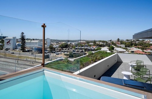 North Fremantle Apartment | Chic Studio Stay Near Cafés and Coastline