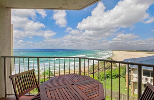 Caloundra Apartment | Chiswell Place Unit 7 31 Warne Tce