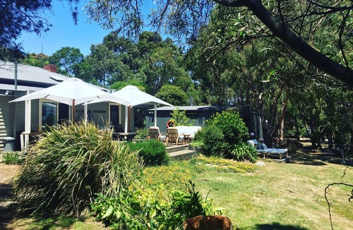 Flinders House | Christlodge - quiet beach getaway