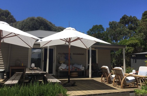 Flinders House | Christlodge - quiet beach getaway