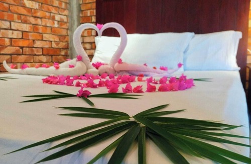 Gazipur District Hotel | Chuti Aronnobash Resort