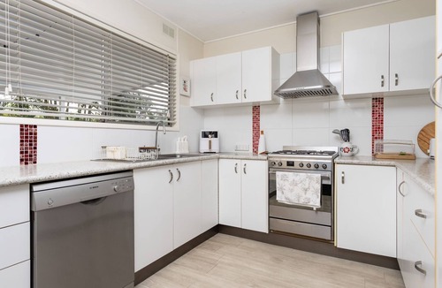 Iluka House | Circa@60 - Easy Coastal Getaway in Iluka