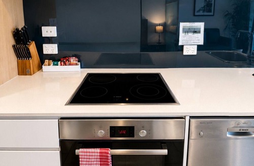 Belconnen Apartment | Citystyle Exec 1Brm with Balcony Apartments