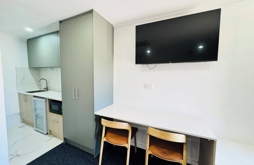 Clare Hotel | Clare Valley Motel