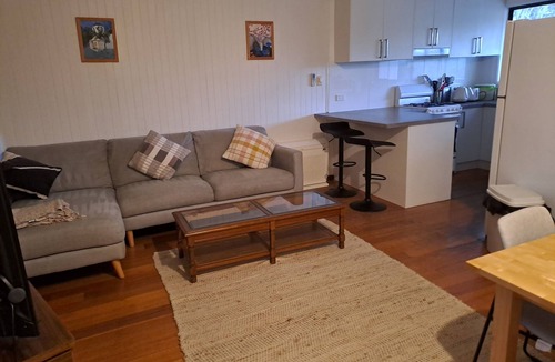 Jan Juc House | Classic Beach Shack with a Modern Edge. Deck, Garden. Location! BYO Pet