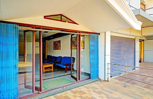 Stuart Hill House | Classic With Balcony Hotel Raj