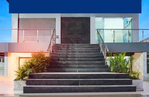 Pune House | Classic With Balcony Landmark Regency