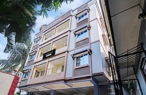 Sualkuchi House | Classic with BalconyIr Luxuria