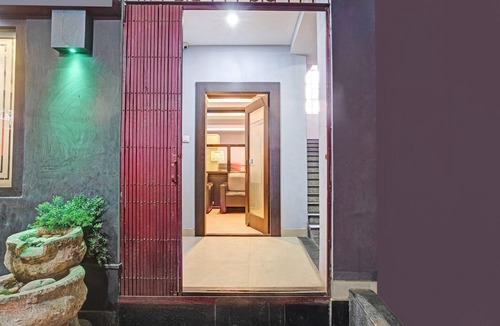 Sualkuchi House | Classic with BalconyIr Luxuria