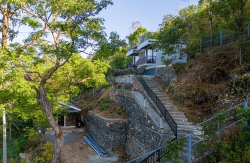 Elappara Villa | Cliffpods