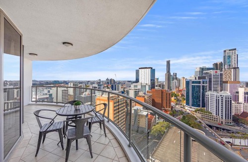 Brisbane Central Business District Apartment | CLLIX Brisbane Central Apartments