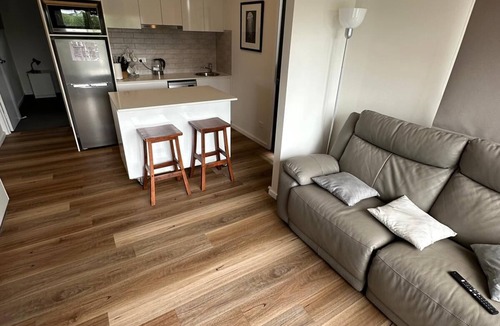 Batehaven House | Cloud 9 - Family accommodation at beautiful Batehaven with water views