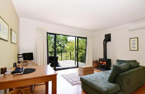 Kangaroo Valley House | Cloudsong Chalet 3 Close to the village centre