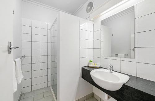 Launceston CBD Hotel | Coach House Launceston