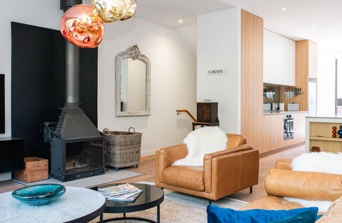 Flinders House | Coast & Cosy - Flinders Scandi Townhouse