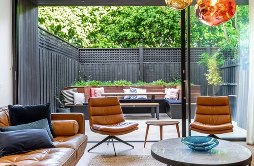 Flinders House | Coast & Cosy - Flinders Scandi Townhouse