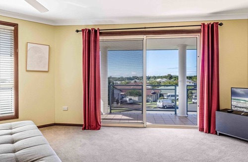 Shell Cove House | Coastal Delight In Shellcove