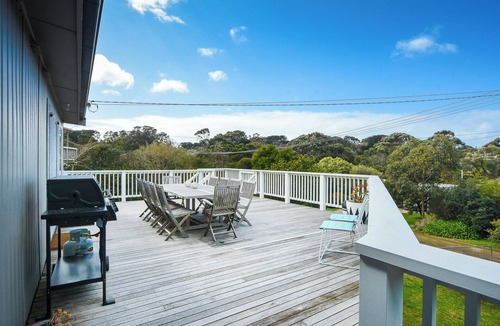 Flinders House | Coastal Haven, 5 minute walk to beach.
